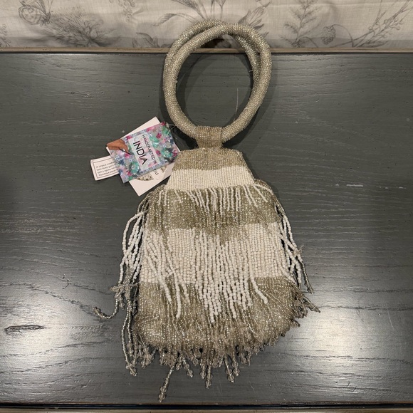NWT Elegant Cream & Gold Beaded Fringe Clutch Wristlet Bag - Made in India